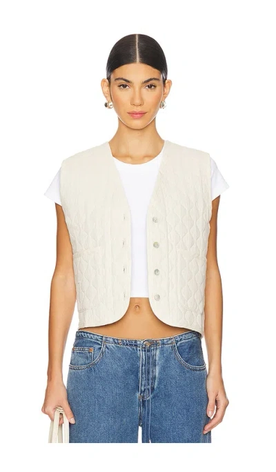 Donni The Quilted Waistcoat In Cream