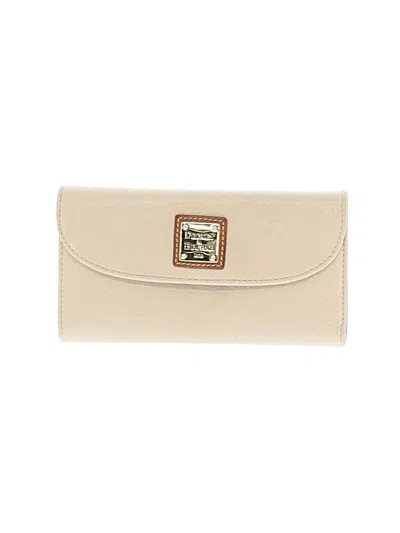 Pre-owned Dooney & Bourke Leather Wallet In Ivory