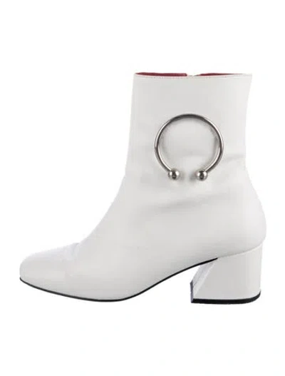 Pre-owned Dorateymur Leather Boots In White
