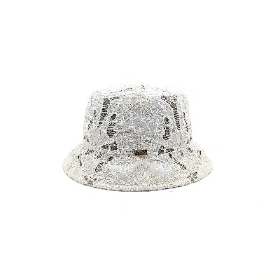 Doria 1905 Women's White Embroidery Fabric Bucket Hat