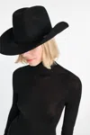 Dorothee Schumacher Catch Her If You Can Hat In Black In Black