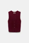 Dorothee Schumacher Fluffy Knit Cashmere V-neck Vest In Red
