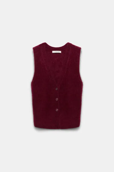 Dorothee Schumacher Fluffy Knit Cashmere V-neck Vest In Red