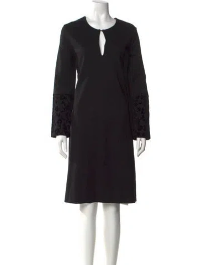 Pre-owned Dorothee Schumacher V-neck Midi Length Dress In Black