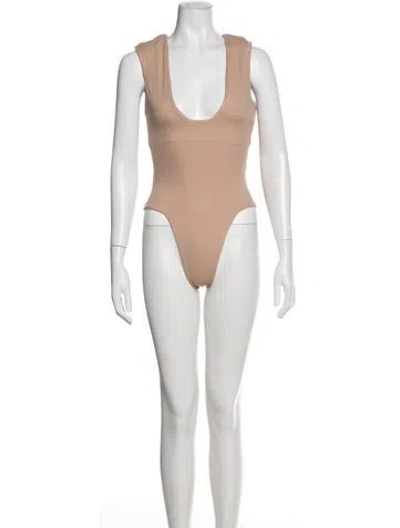 Pre-owned Dos Gardenias One-piece W/ Tags In Neutrals