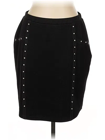 Pre-owned Dots Casual Skirt In Black
