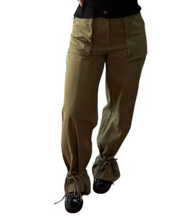 Double Zero Tied With A Bow Cargo Pant In Moss In Green