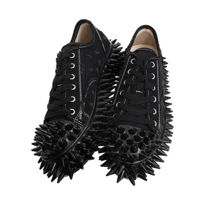 Doublet In Black