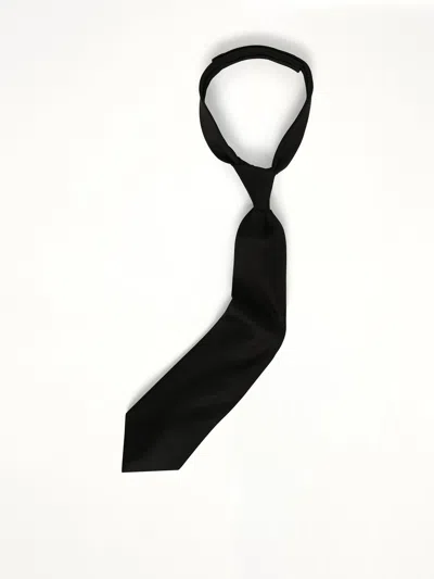 Doublet Shape Memory Shijira Tie In Black
