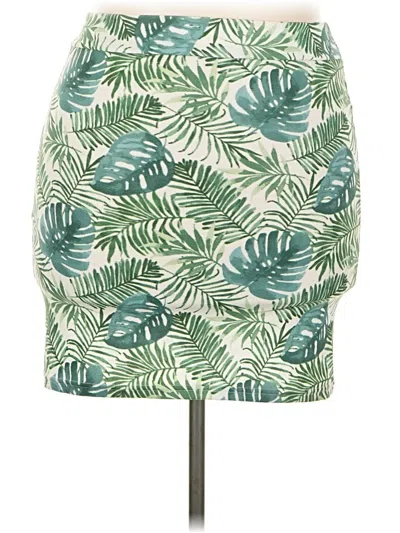 Pre-owned Doublju Casual Skirt In Green