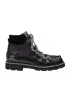 Doucal's Arctic Ankle Boot In Black Hammered Leather In Black