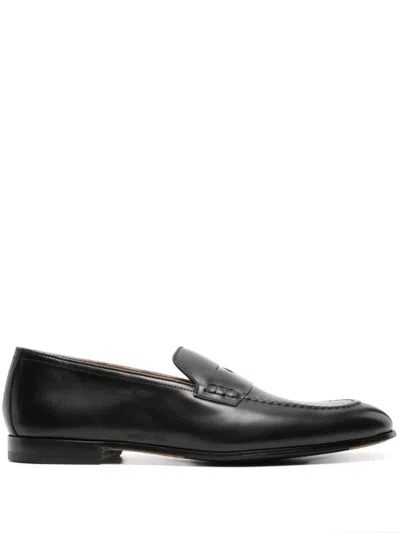 Doucal's Penny-slot Leather Loafers In Black