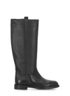 Doucal's Smooth-grain Leather Boots In Black