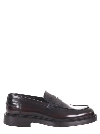 Doucal's Brushed Leather Moccasins In Red