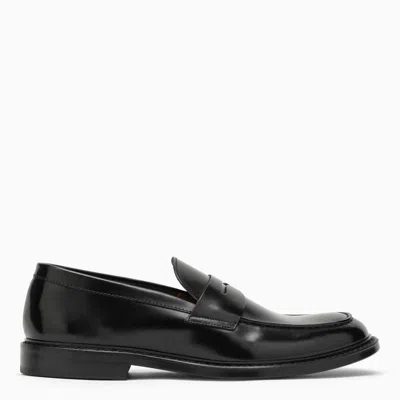 Doucal's Classic Loafer In Black