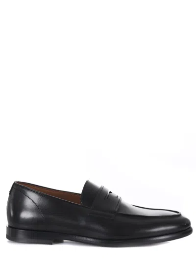 Doucal's Loafer In Nero