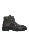 Doucal's Pebbled Leather Ankle Boots In Black