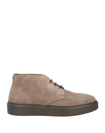 Doucal's Man Ankle Boots Grey Size 8 Leather