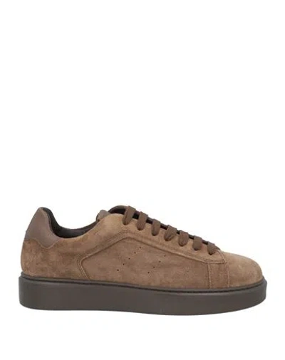 Doucal's Suede Sneakers In Beige