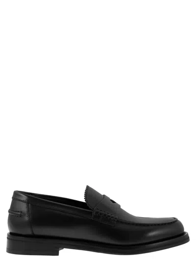 Doucal's Moccasin In Brushed Leather In Black