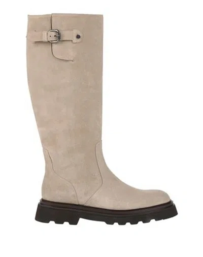 Doucal's Woman Boot Beige Size 8 Leather