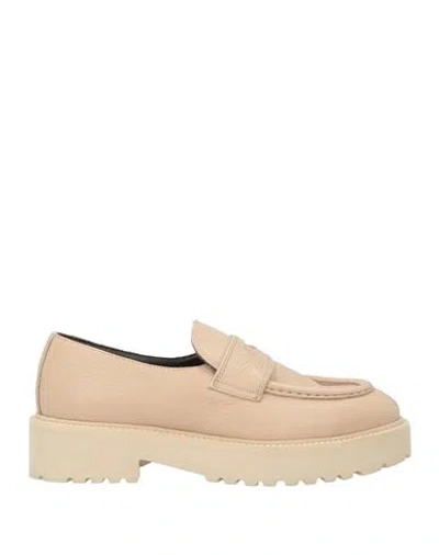 Doucal's Woman Loafers Taupe Size 7.5 Leather