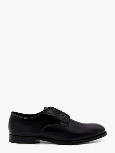 Doucal's Lace-up Patent Leather Shoe In Black