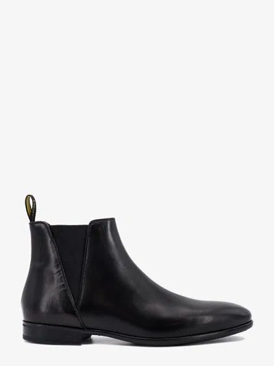 Doucal's Leather Boots In Black