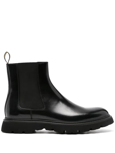 Doucal's Beatles Ankle Boot In Black Leather