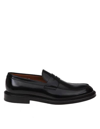 Doucal's Loafers In Black