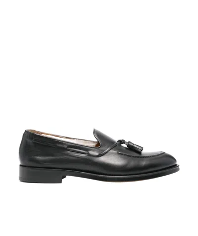 DOUCAL'S DOUCAL'S TASSEL DETAIL LOAFERS