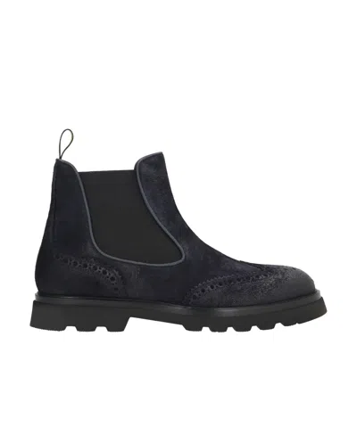 Doucal's Round Toe Ankle Boots In Black