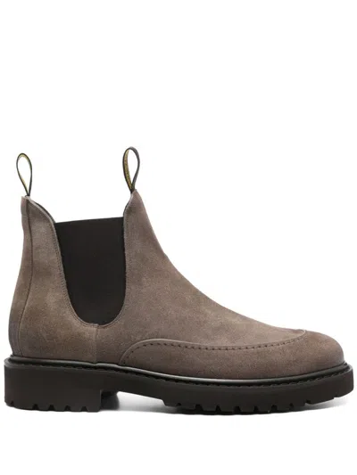DOUCAL'S SUEDE ANKLE BOOTS