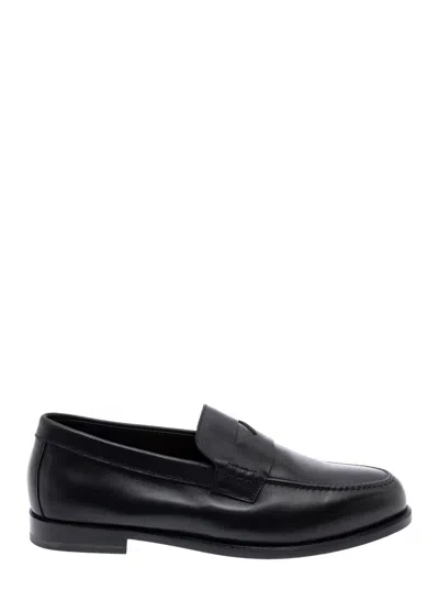 Doucal's Penny-slot Almond Toe Loafers In Black