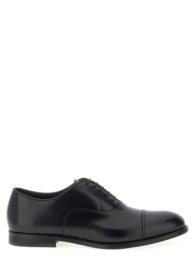 Doucal's '5 Fori' Lace Up Shoes In Black