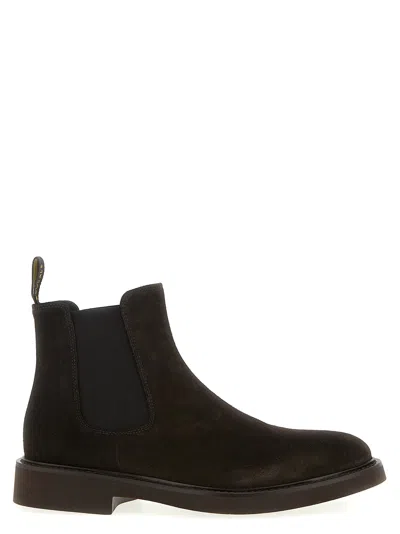 Doucal's Beatles Ankle Boot In Black