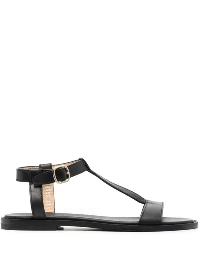 Doucal's Fibbia Sandals In Black