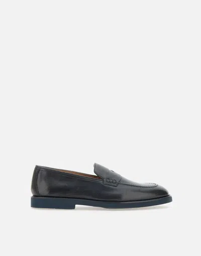Doucal's Flat Shoes