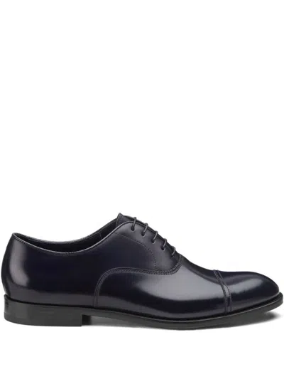 Doucal's Flat Shoes In Black