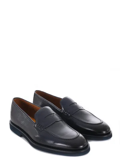 Doucal's Loafers In Black