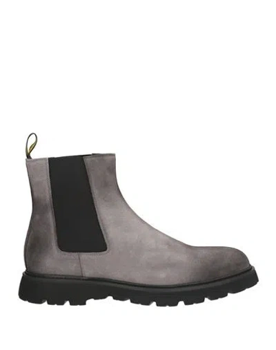 Doucal's Man Ankle Boots Grey Size 6 Leather In Gray