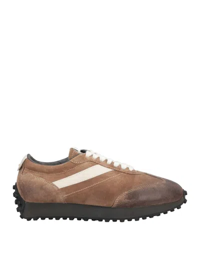 Doucal's Sneakers In Beige