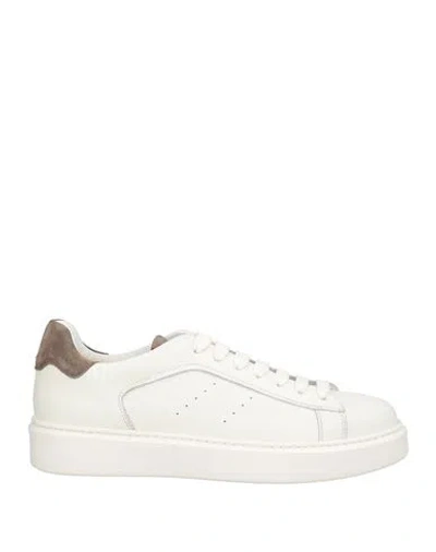 Doucal's Man Sneakers White Size 9 Leather