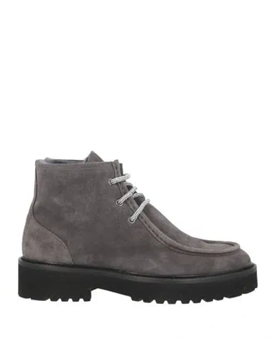 Doucal's Philadelphia Woman Ankle Boots Grey Size 8 Calfskin In Gray
