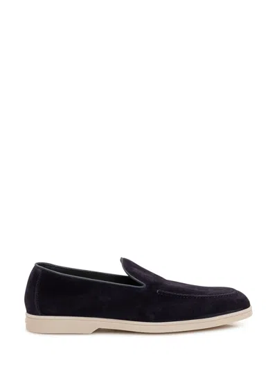 Doucal's Premium Leather Loafers With Rounded Toe In Black