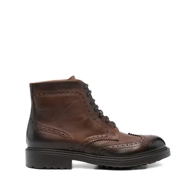 Doucal's Lace-up Brogue Boots In Brown