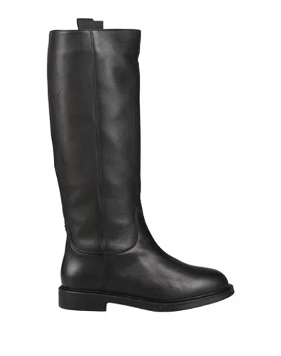 Doucal's Woman Boot Black Size 7.5 Leather