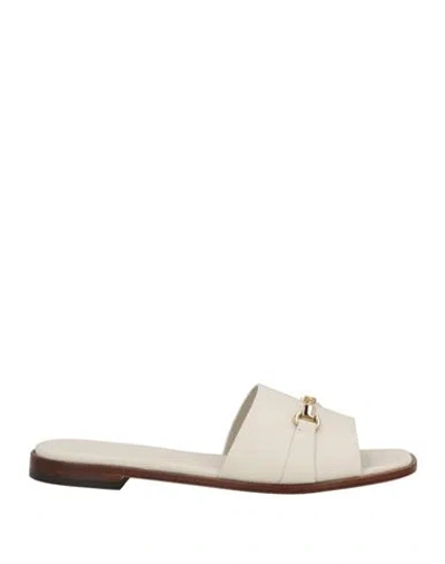 Doucal's Woman Sandals Cream Size 9 Calfskin