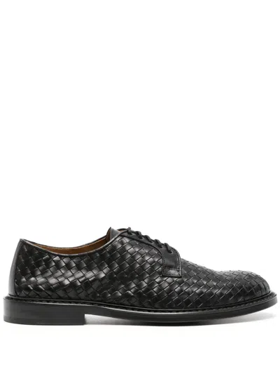 Doucal's Interwoven Leather Lace-up Shoes In Black