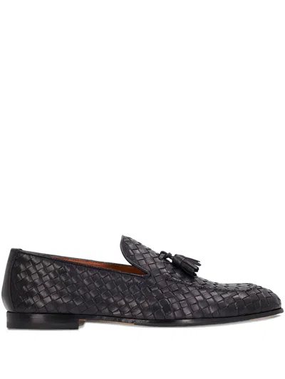 Doucal's Interwoven Tasselled Loafers In Black